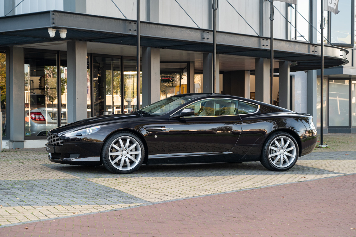 Aston Martin DB9 V12 Touchtronic