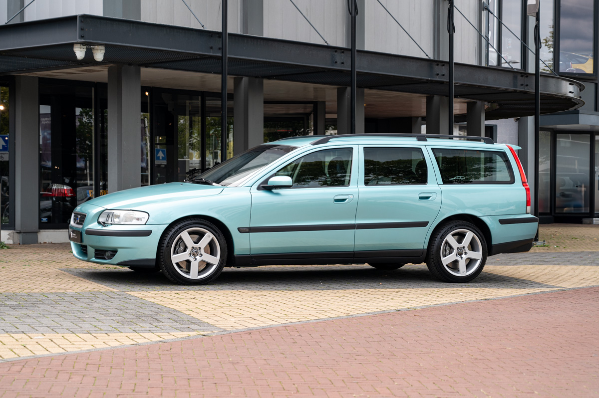 Volvo V70 2.5 R