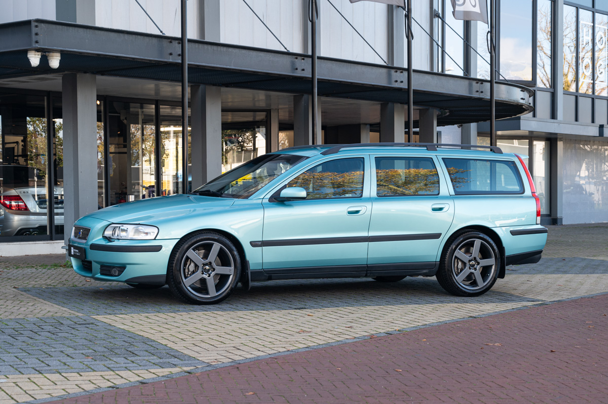 Volvo V70 2.5 R