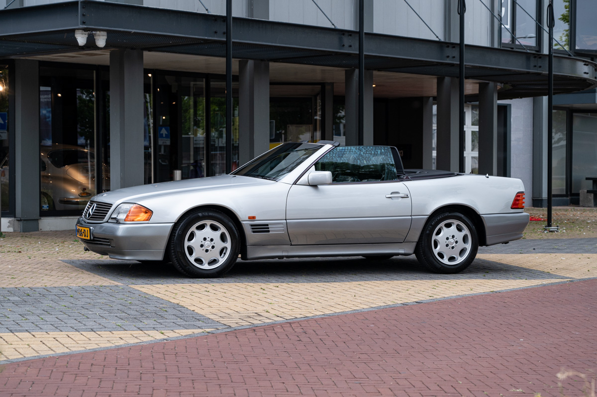 Mercedes-Benz SL 500 1990 verkocht door HooG Selections