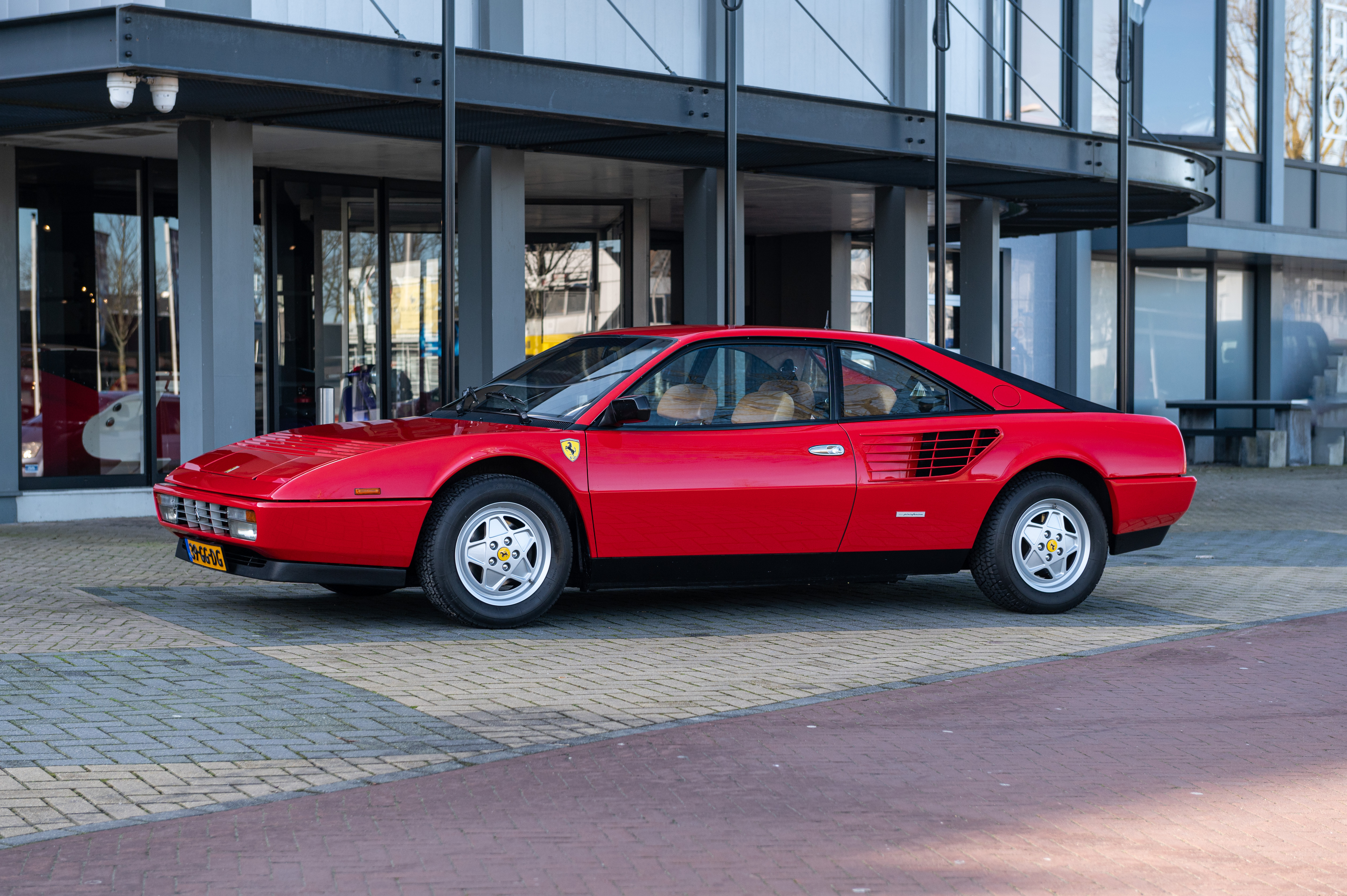 Ferrari Mondial 1986 te koop
