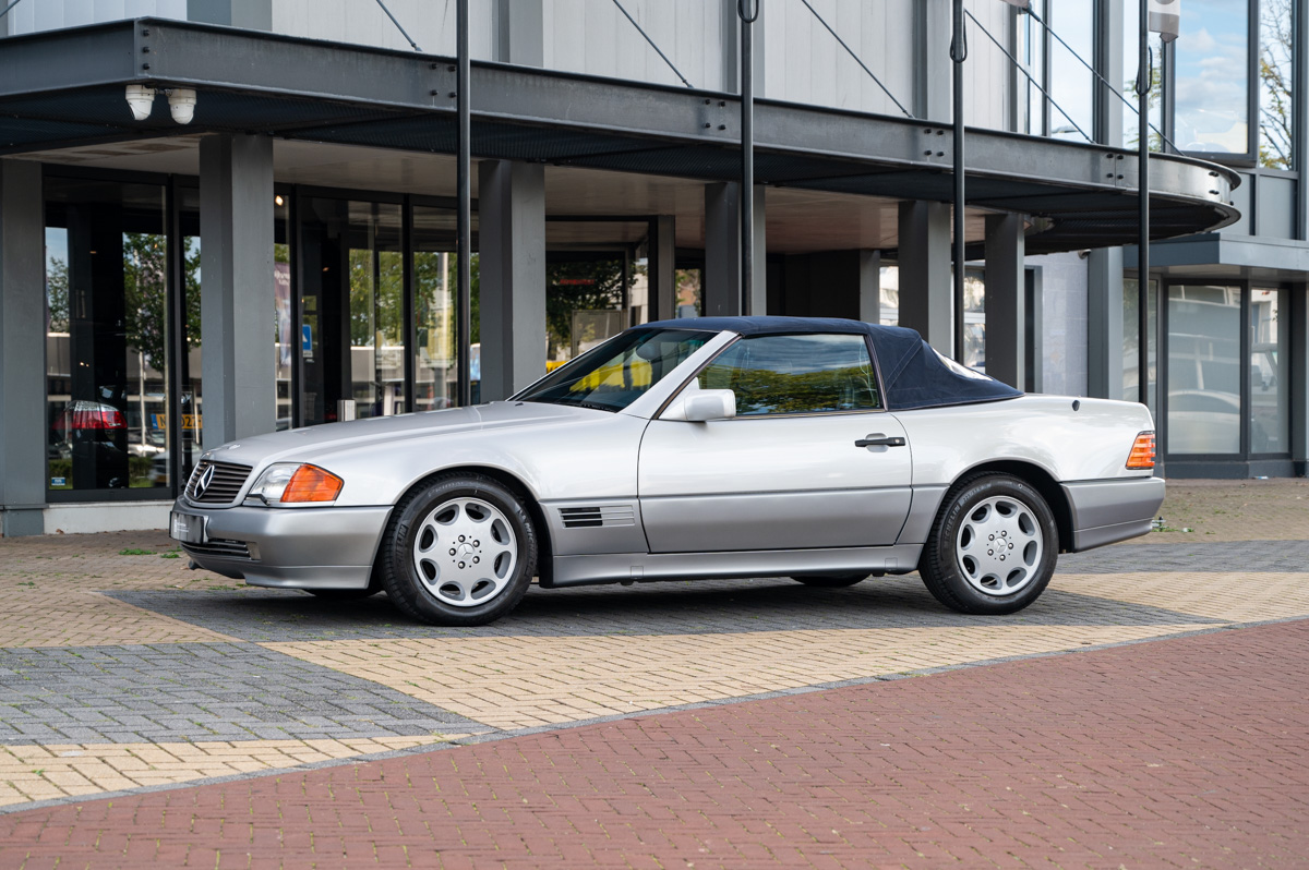 Mercedes-Benz SL-Klasse 300 SL-24