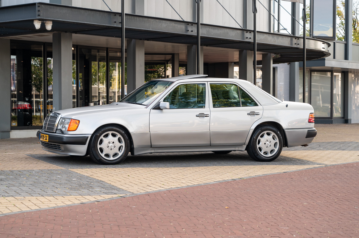 Mercedes-Benz E-Klasse 1992 te koop
