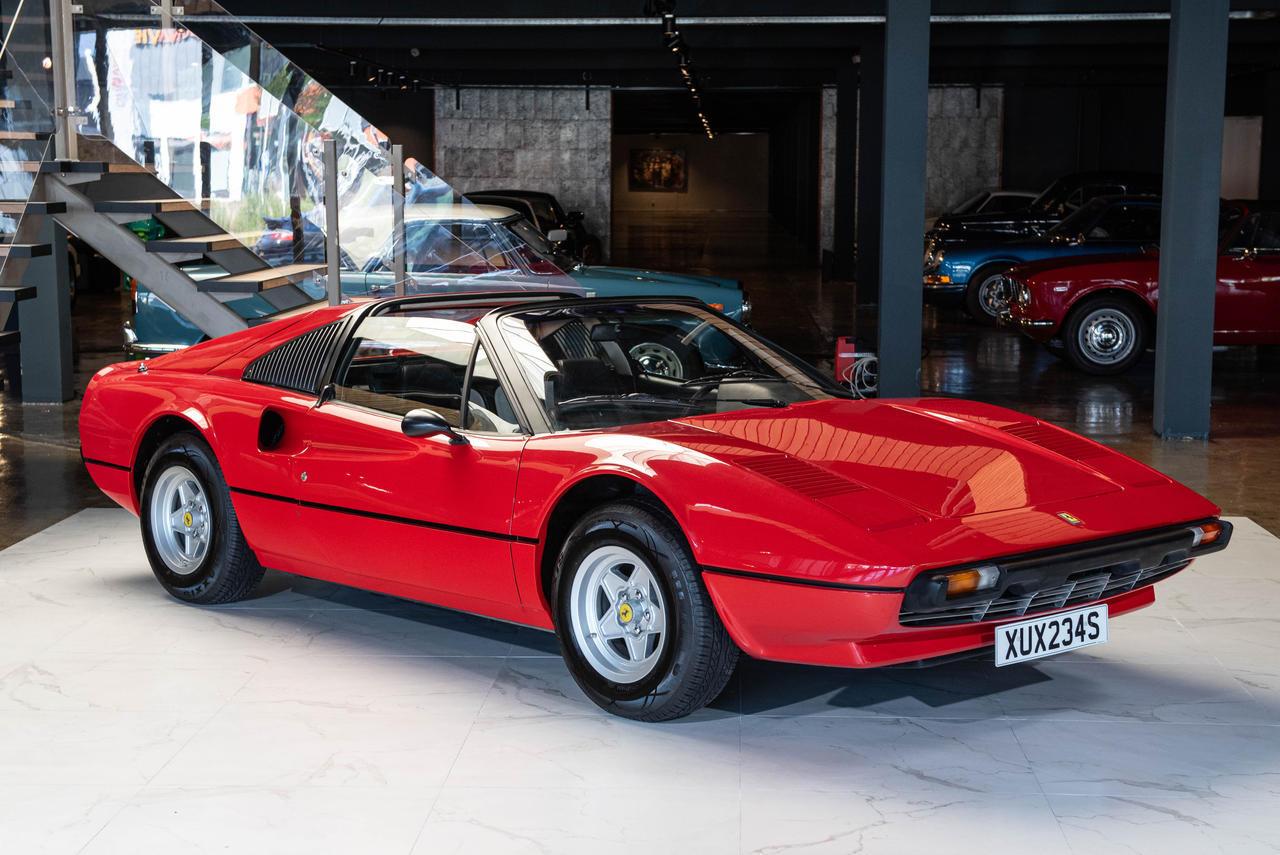 Ferrari 308 verkocht door HooG Selections