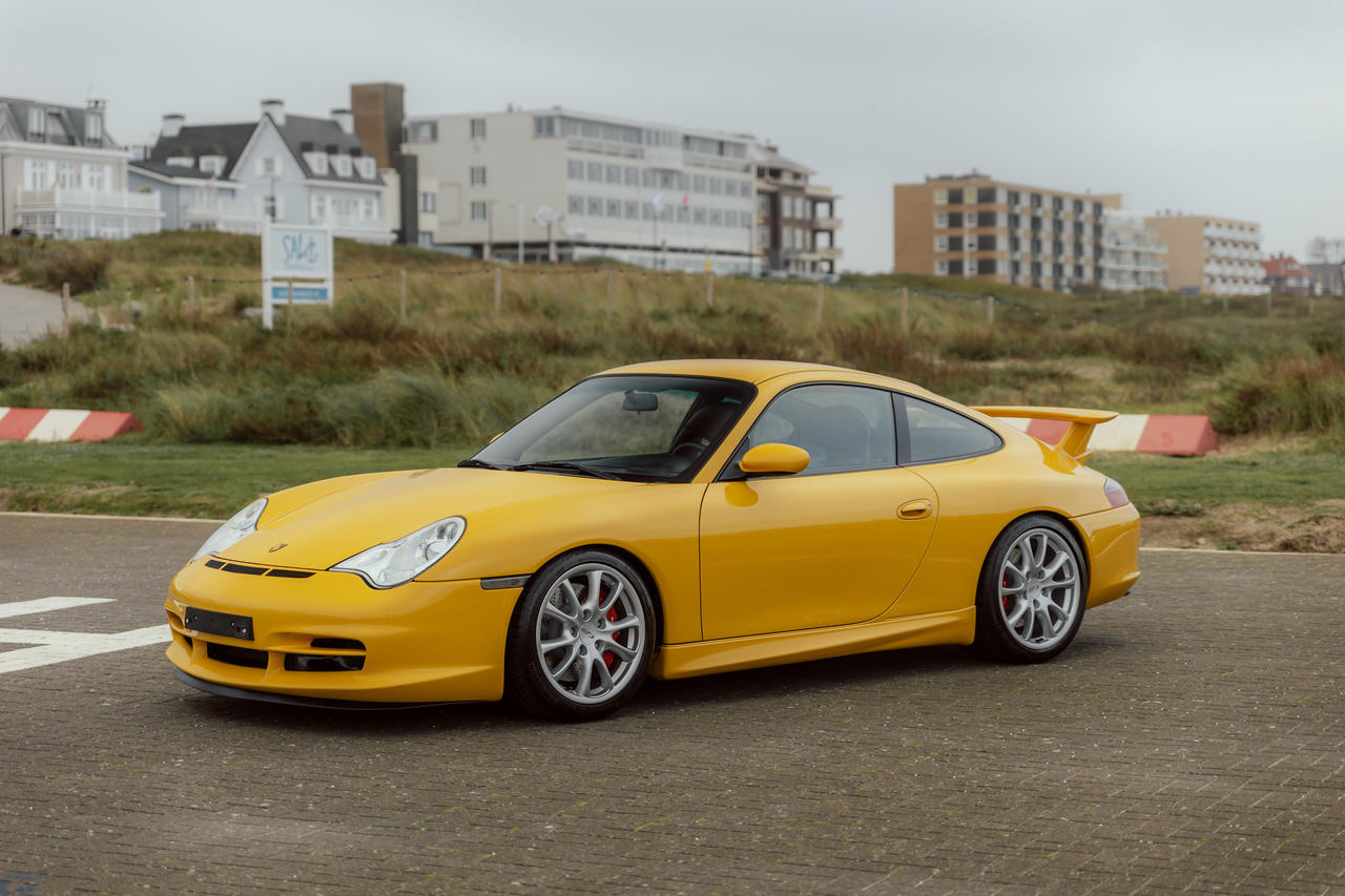 Porsche 911 2004 verkocht door HooG Selections